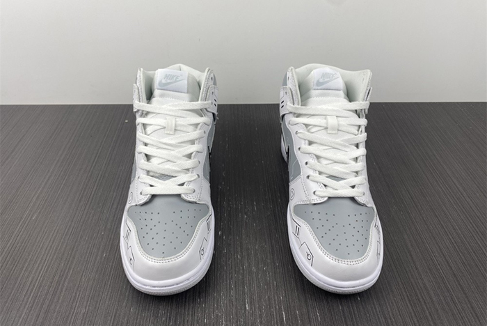 Nike SB Dunk High CZ8149-101