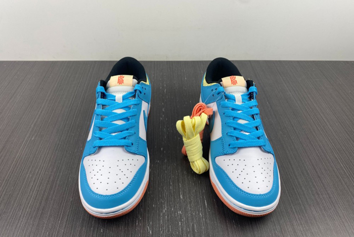 Kyrie Irving x Nike Dunk Low SE DN4179-400