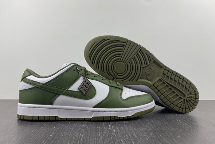NikeDunk Low Medium Olive DD1503-120