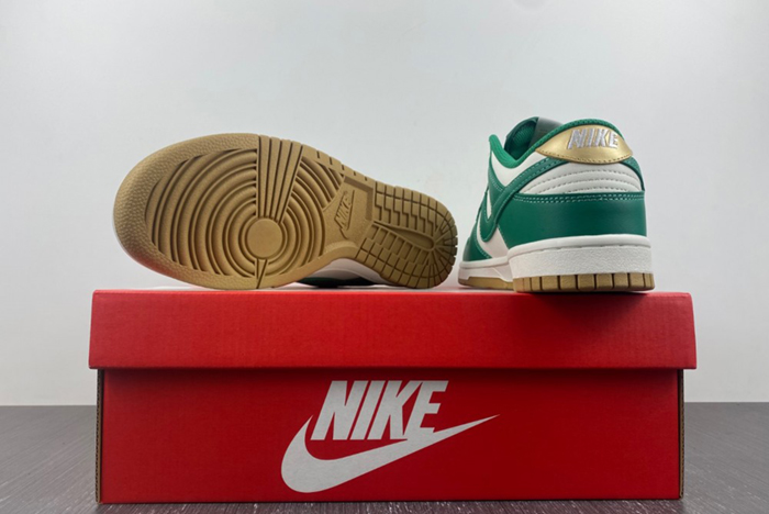 Nike Dunk Low Malachite University Gold FB7173-131