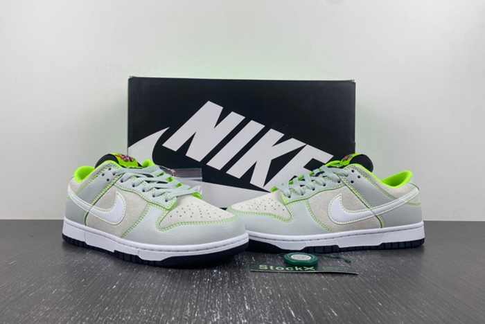 Nike Dunk Low University of Oregon PE (2023) FQ7260-001