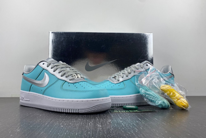 T*f*ny & co. x nike air force 1 low silver dz1382-003