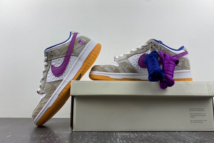 Rayssa Leal x Nike SB Dunk Low FZ5251-001