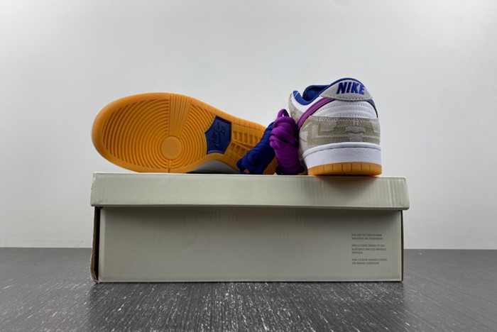 Rayssa Leal x Nike SB Dunk Low FZ5251-001