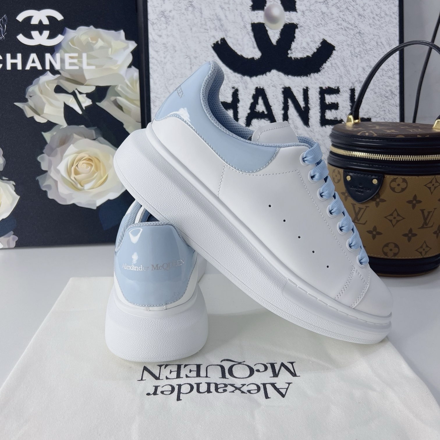 Alexander McQueen  jelly blue