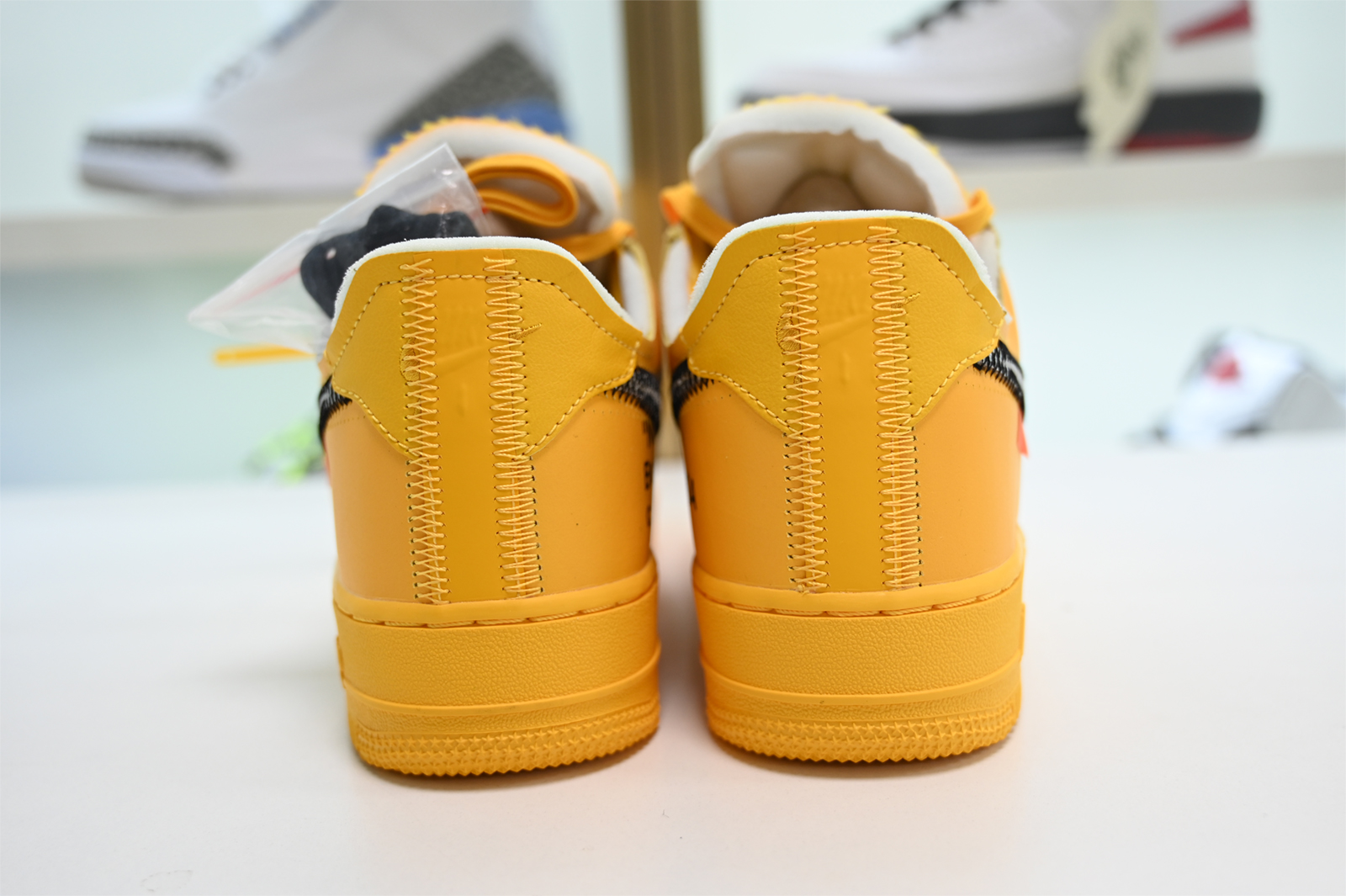Off-White x Nike Air Force 1 “University Gold” DD1876-700